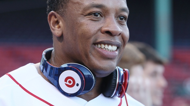 how much did dre sell beats